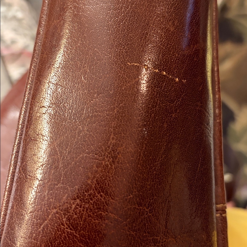 Jack George’s All American pecan Leather crossbody saddle bag. - Picture 8 of 9